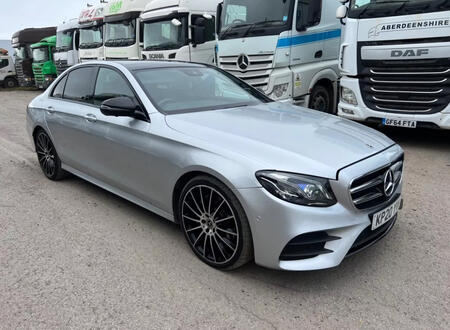 MERCEDES-BENZ E CLASS 2.0 E220d AMG Line Night Edition Damaged Salvage