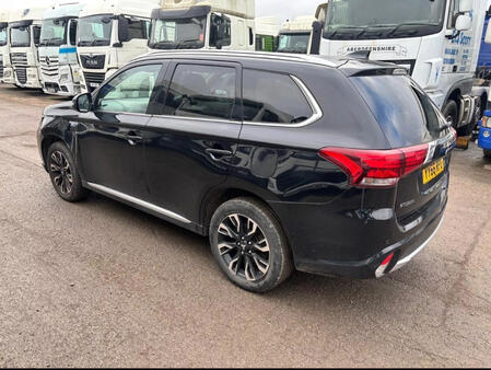 MITSUBISHI OUTLANDER 2.0 h 12kWh GX3h+