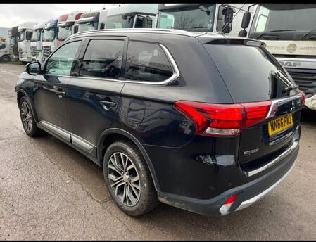 MITSUBISHI OUTLANDER 2.2 DI-D GX3