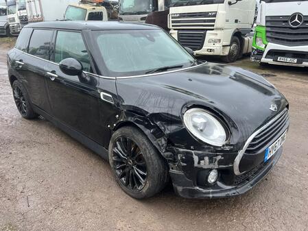 MINI CLUBMAN 1.5 Clubman Cooper