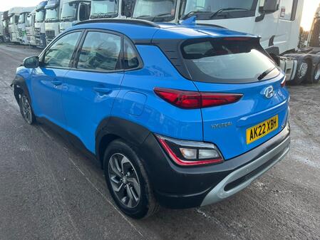 HYUNDAI KONA 1.6 h-GDi SE Connect